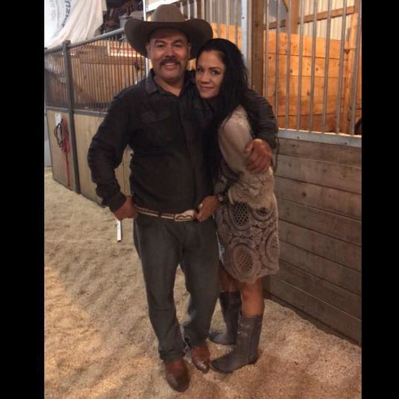 Meet your Posher, Melissa - Picture 1 of 1